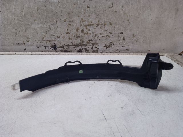 bontott AUDI A4 B9 Bal Visszapillantó Tükör Irányjelző