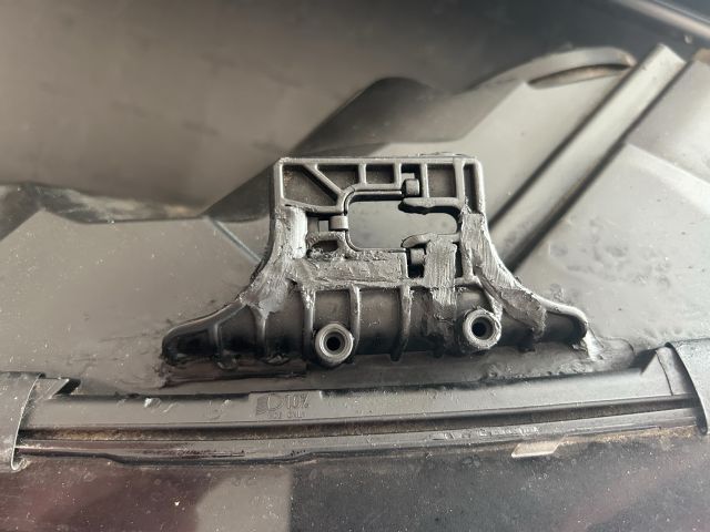 bontott AUDI A4 B9 Bal Xenon Fényszóró