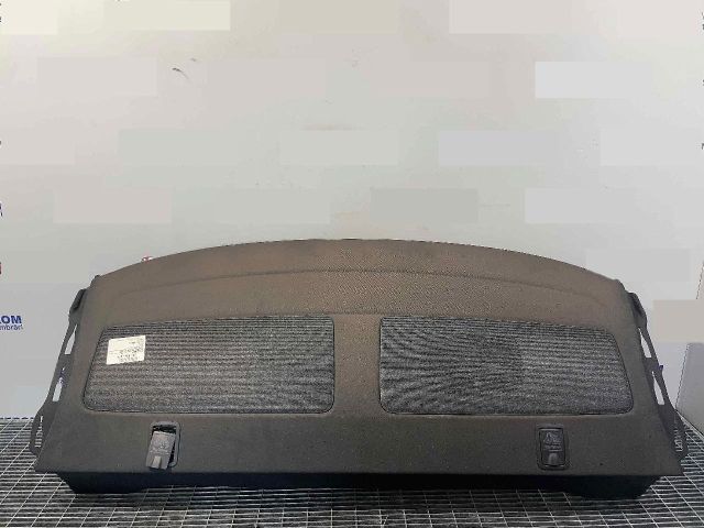 bontott AUDI A4 B9 Csomagtér Roló