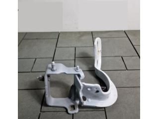 bontott AUDI A4 B9 Csomagtérajtó Jobb Zsanér