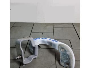 bontott AUDI A4 B9 Csomagtérajtó Jobb Zsanér