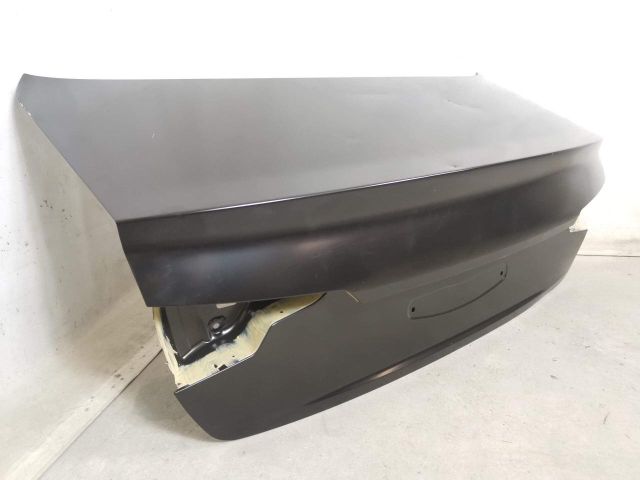 bontott AUDI A4 B9 Csomagtérajtó (Üres lemez)