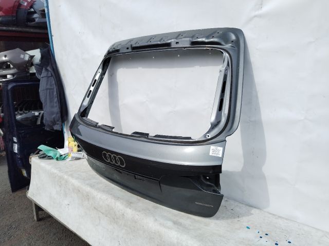 bontott AUDI A4 B9 Csomagtérajtó (Üres lemez)