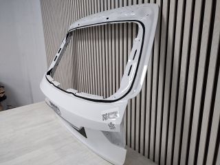 bontott AUDI A4 B9 Csomagtérajtó (Üres lemez)