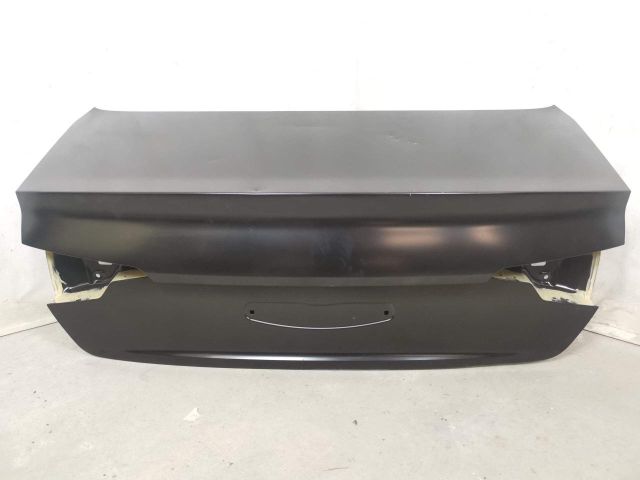 bontott AUDI A4 B9 Csomagtérajtó (Üres lemez)