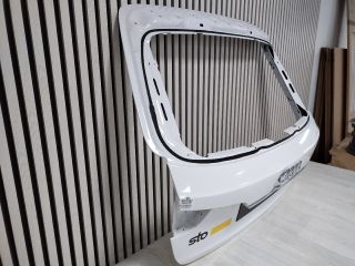 bontott AUDI A4 B9 Csomagtérajtó (Üres lemez)