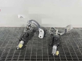 bontott AUDI A4 B9 Csomagtérajtó Zsanér