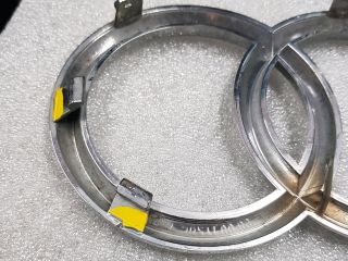 bontott AUDI A4 B9 Első Embléma