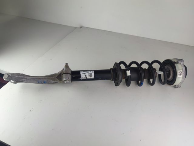 bontott AUDI A4 B9 Első Lengéscsillapító (Pozíciófüggetlen)