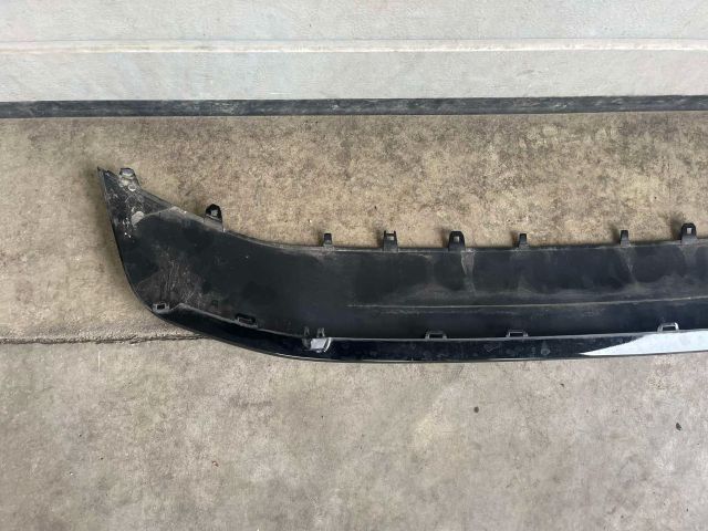 bontott AUDI A4 B9 Első Lökhárító Alsó (Műanyag)