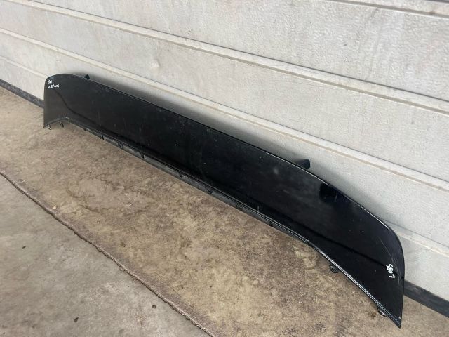 bontott AUDI A4 B9 Első Lökhárító Alsó (Műanyag)