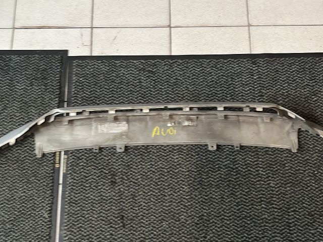 bontott AUDI A4 B9 Első Lökhárító Légterelő