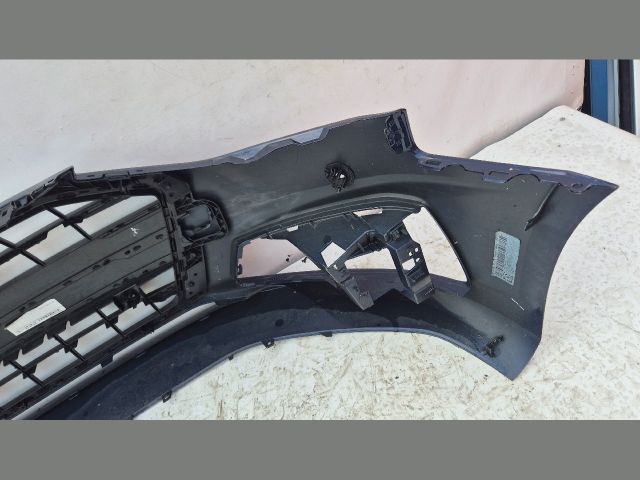 bontott AUDI A4 B9 Első Lökhárító (Üresen)