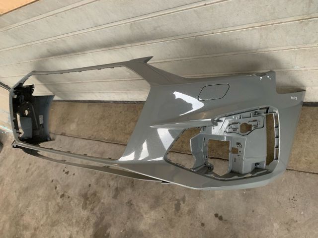 bontott AUDI A4 B9 Első Lökhárító (Üresen)