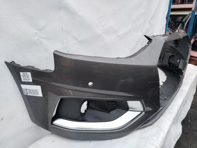 bontott AUDI A4 B9 Első Lökhárító (Üresen)