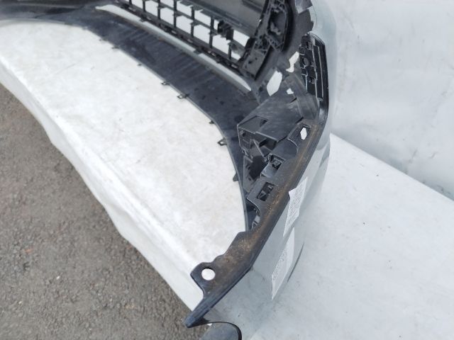 bontott AUDI A4 B9 Első Lökhárító (Üresen)