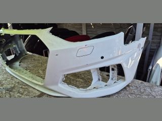 bontott AUDI A4 B9 Első Lökhárító (Üresen)