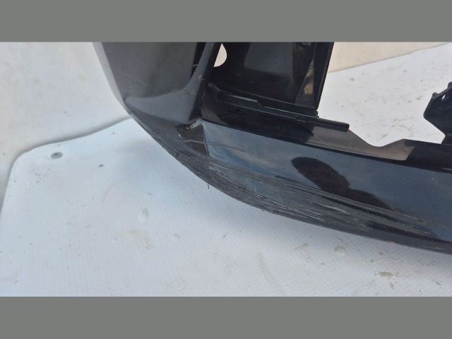 bontott AUDI A4 B9 Első Lökhárító (Üresen)