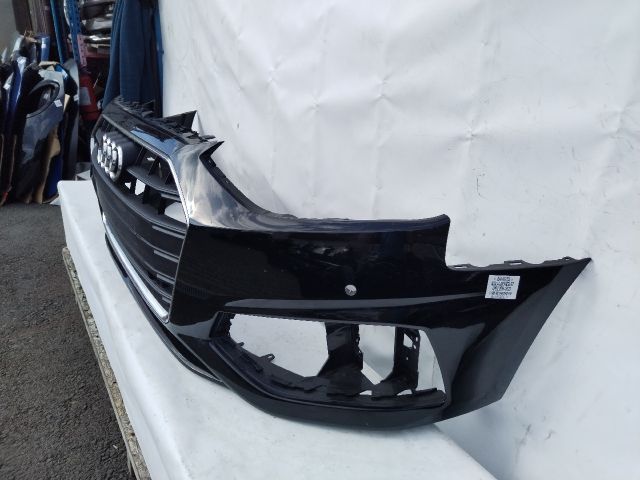 bontott AUDI A4 B9 Első Lökhárító (Üresen)