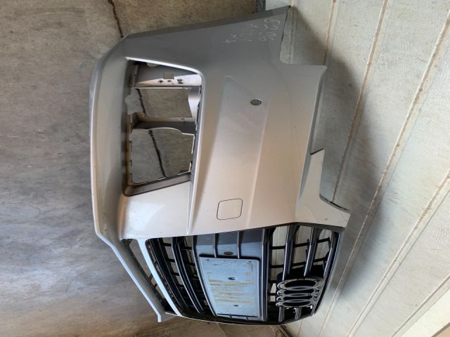 bontott AUDI A4 B9 Első Lökhárító (Üresen)