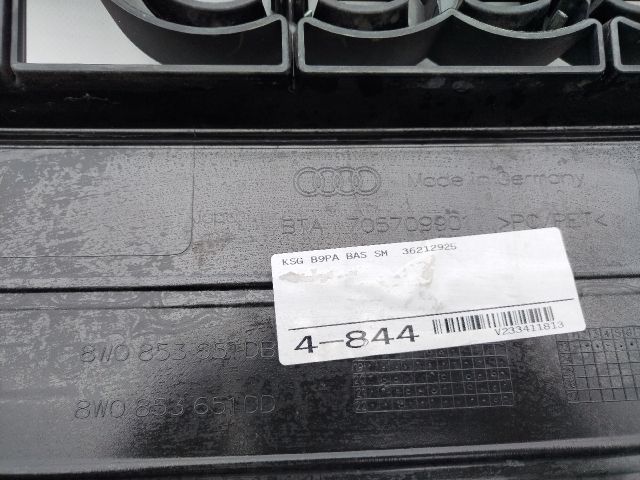 bontott AUDI A4 B9 Első Lökhárító (Üresen)