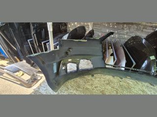 bontott AUDI A4 B9 Első Lökhárító (Üresen)