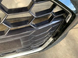 bontott AUDI A4 B9 Első Lökhárító (Üresen)