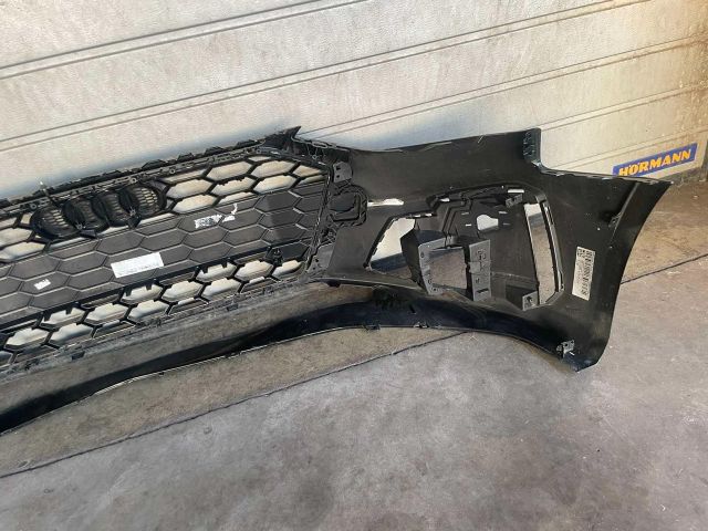 bontott AUDI A4 B9 Első Lökhárító (Üresen)