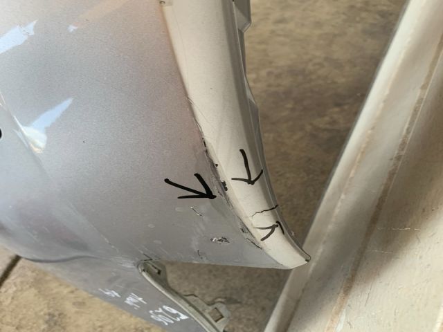 bontott AUDI A4 B9 Első Lökhárító (Üresen)