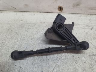 bontott AUDI A4 B9 Első Xenon Szintszabályzó Jeladó