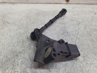 bontott AUDI A4 B9 Első Xenon Szintszabályzó Jeladó