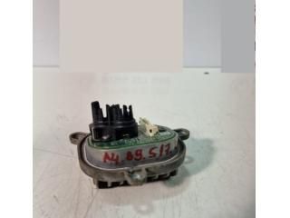 bontott AUDI A4 B9 Fényszóró Elektronika