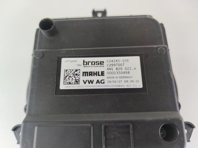 bontott AUDI A4 B9 Fűtőmotor (Klímás)