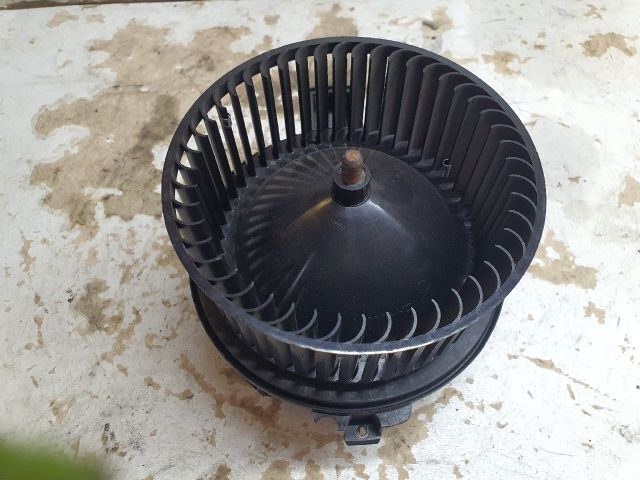 bontott AUDI A4 B9 Fűtőmotor (Klímás)