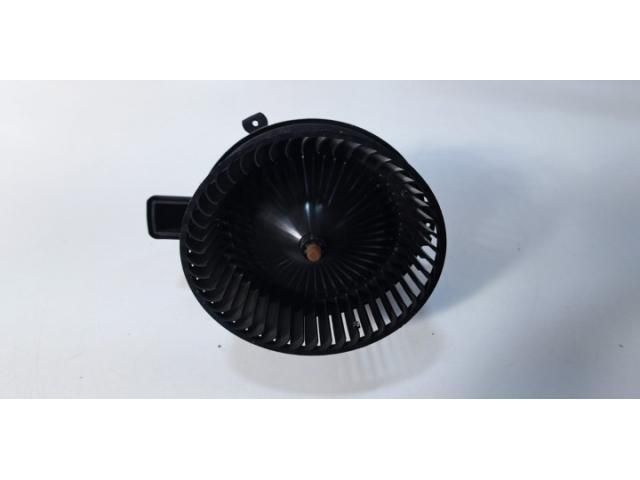 bontott AUDI A4 B9 Fűtőmotor (Klímás)