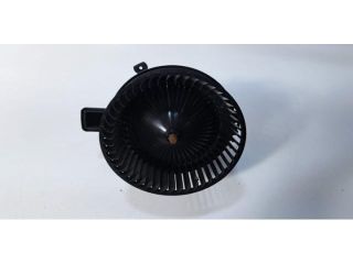 bontott AUDI A4 B9 Fűtőmotor (Klímás)