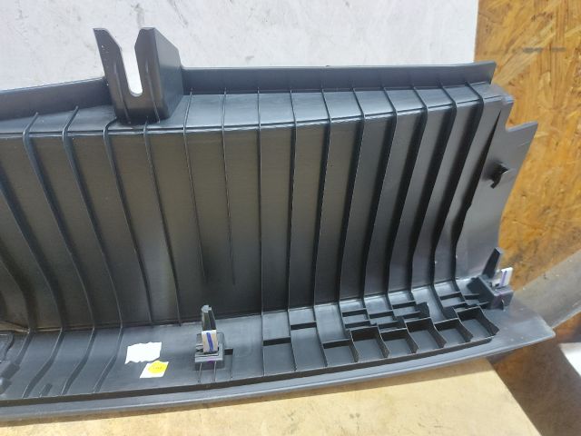 bontott AUDI A4 B9 Hátfal Burkolat