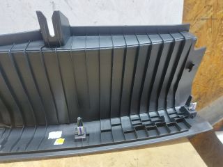 bontott AUDI A4 B9 Hátfal Burkolat