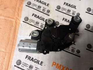 bontott AUDI A4 B9 Hátsó Ablaktörlő Motor