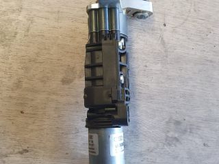 bontott AUDI A4 B9 Hátsó Ablaktörlő Motor