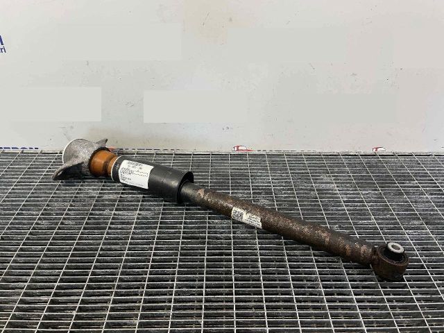 bontott AUDI A4 B9 Hátsó Lengéscsillapító (Pozíciófüggetlen)