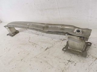 bontott AUDI A4 B9 Hátsó Lökhárító Merevítő (Fém)