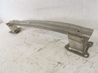 bontott AUDI A4 B9 Hátsó Lökhárító Merevítő (Fém)