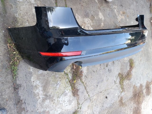 bontott AUDI A4 B9 Hátsó Lökhárító (Részeivel)
