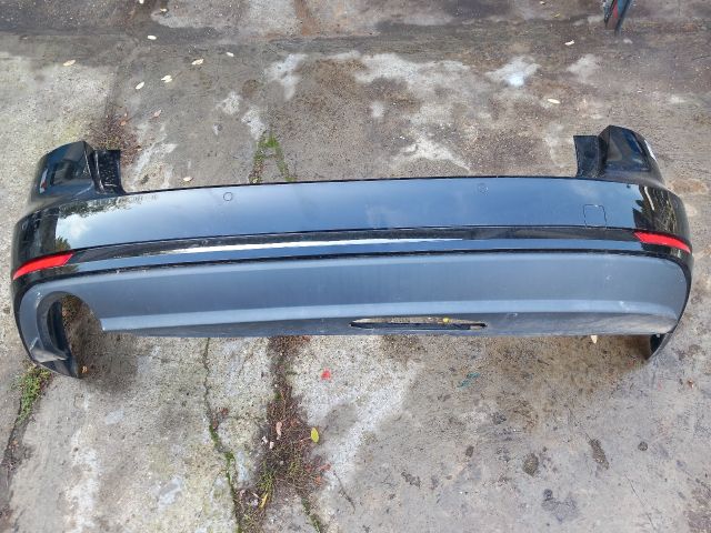bontott AUDI A4 B9 Hátsó Lökhárító (Részeivel)