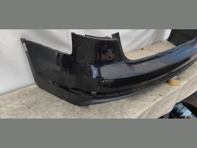 bontott AUDI A4 B9 Hátsó Lökhárító (Üresen)