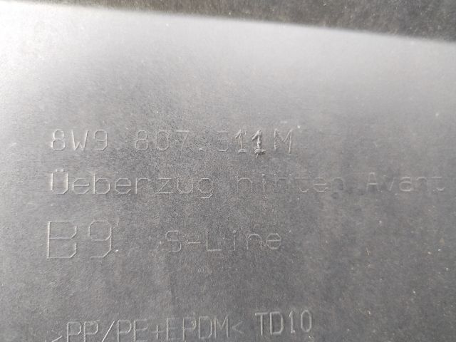 bontott AUDI A4 B9 Hátsó Lökhárító (Üresen)