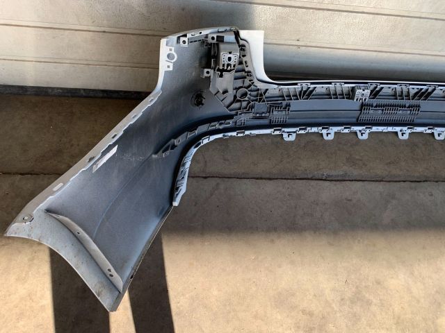 bontott AUDI A4 B9 Hátsó Lökhárító (Üresen)