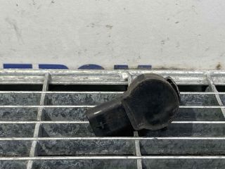 bontott AUDI A4 B9 Hátsó Tolatóradar Fej