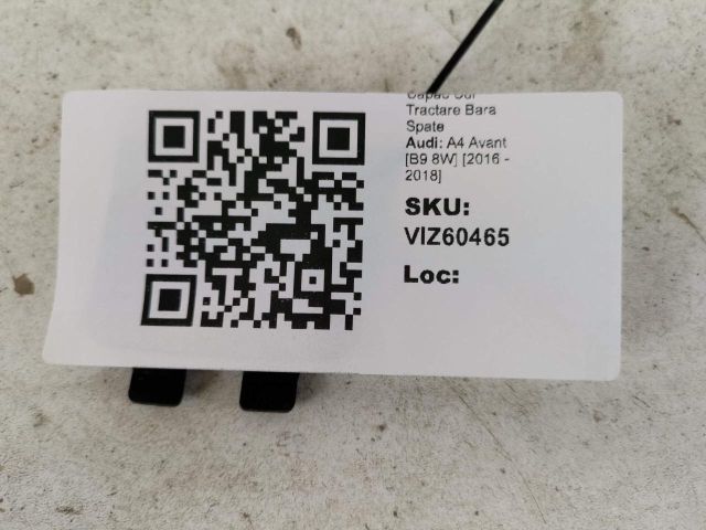 bontott AUDI A4 B9 Hátsó Vonószem Burkolat